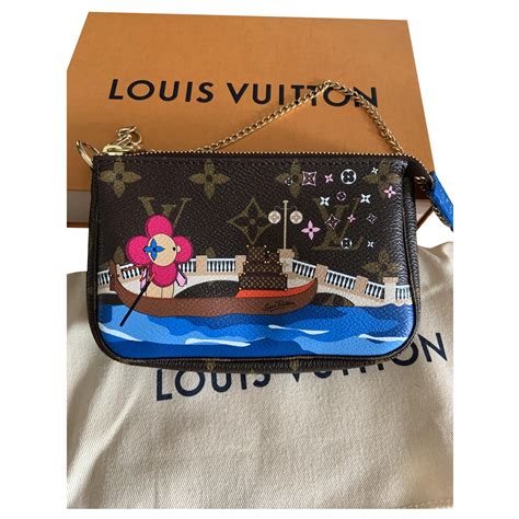 lv vivienne pochette|louis vuitton vivienne.